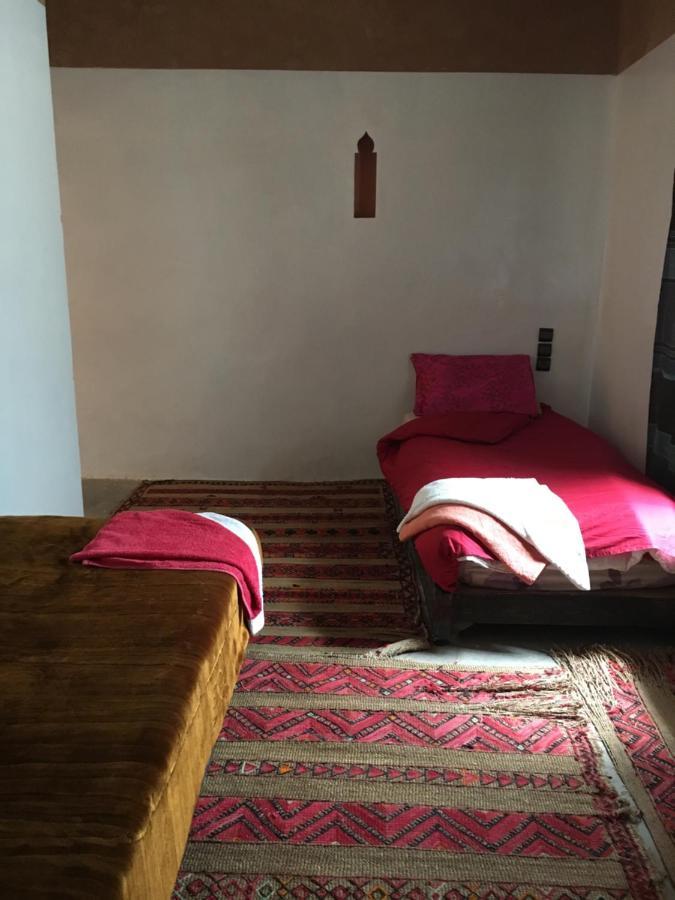 Maison D'hôtes Dar Afra Ait Ziri Exterior foto