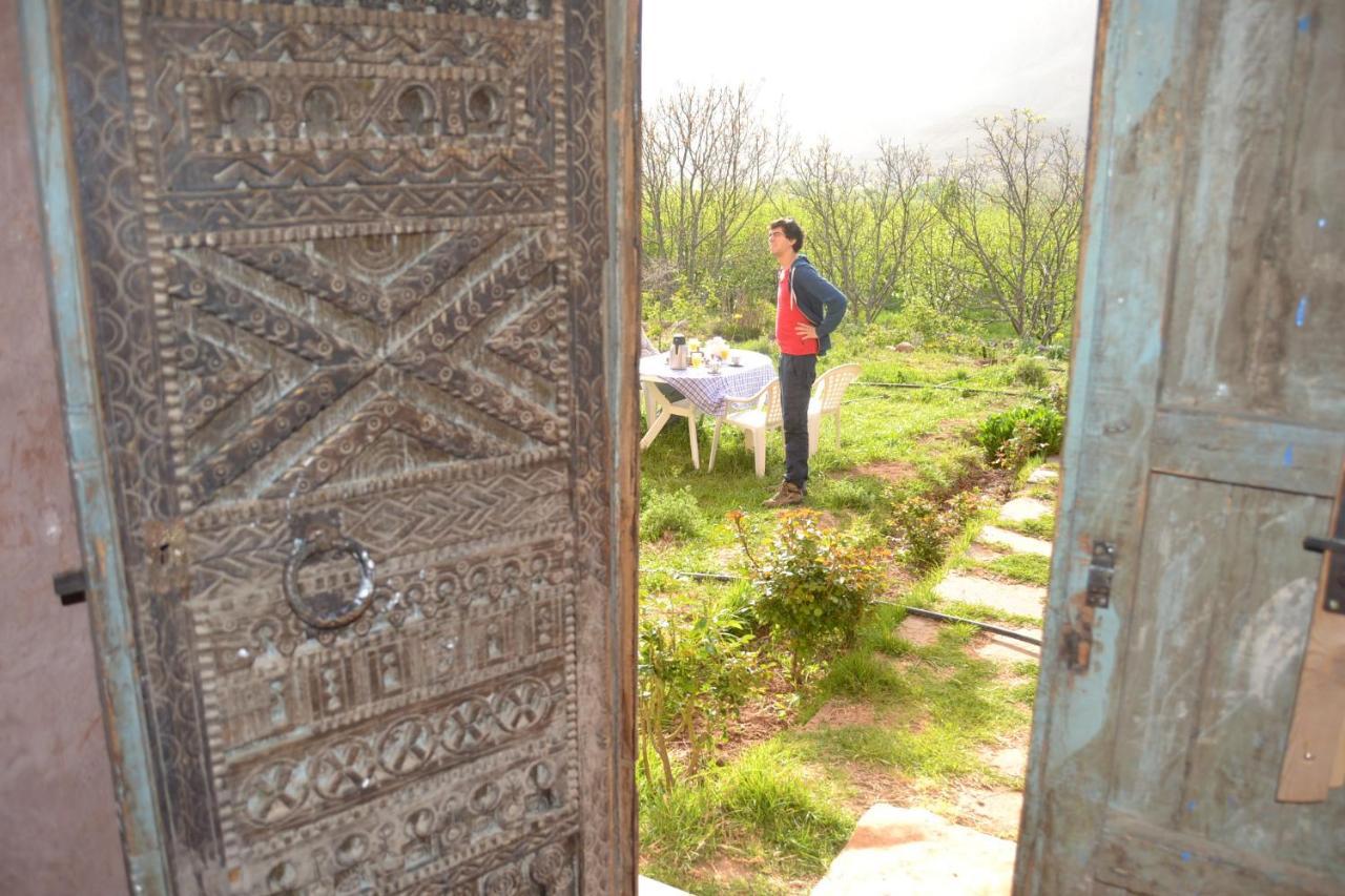 Maison D'hôtes Dar Afra Ait Ziri Quarto foto