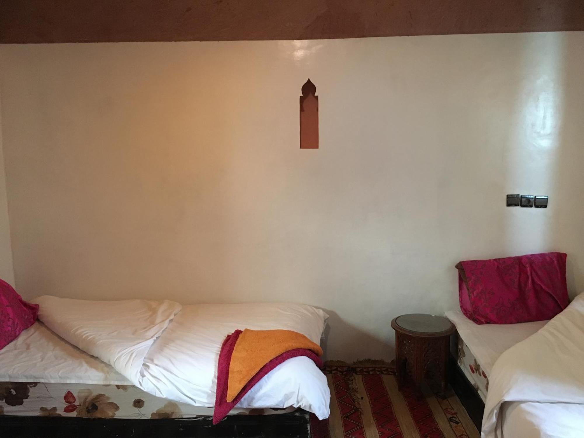 Maison D'hôtes Dar Afra Ait Ziri Exterior foto