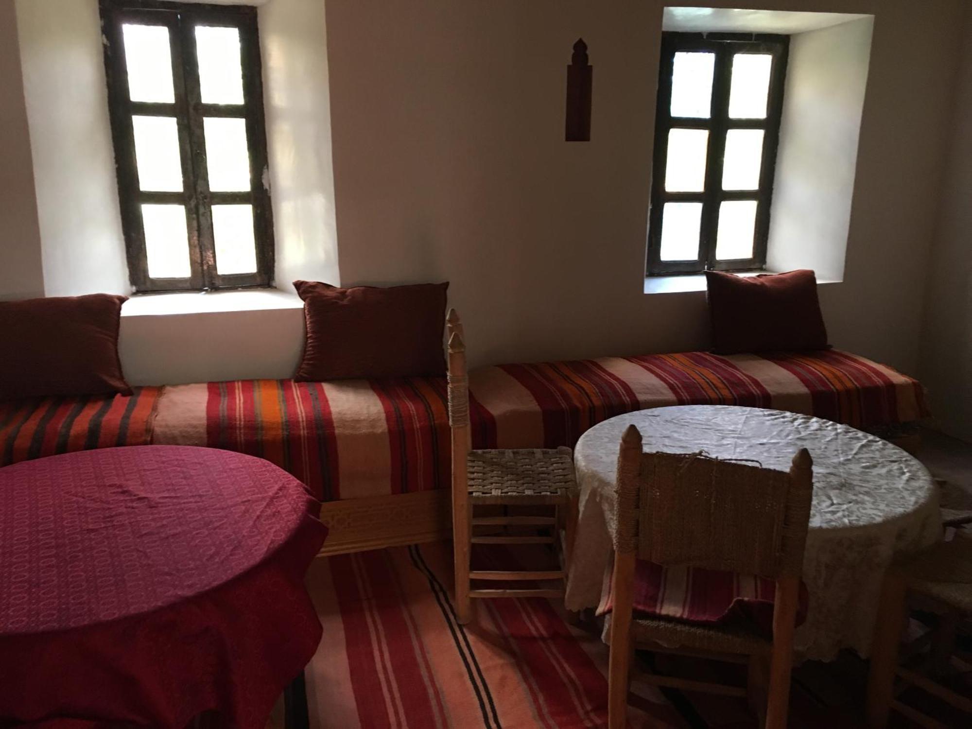 Maison D'hôtes Dar Afra Ait Ziri Exterior foto