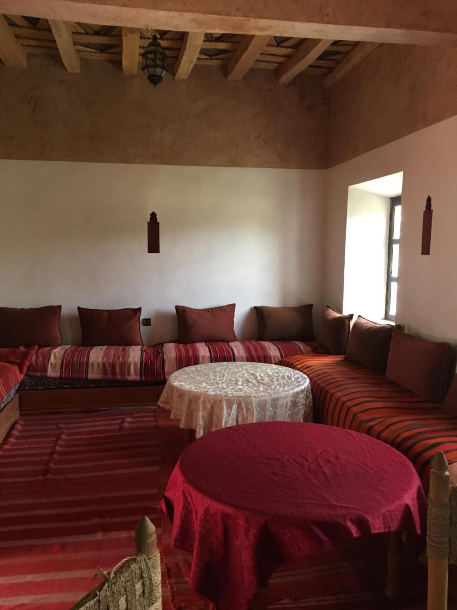 Maison D'hôtes Dar Afra Ait Ziri Exterior foto